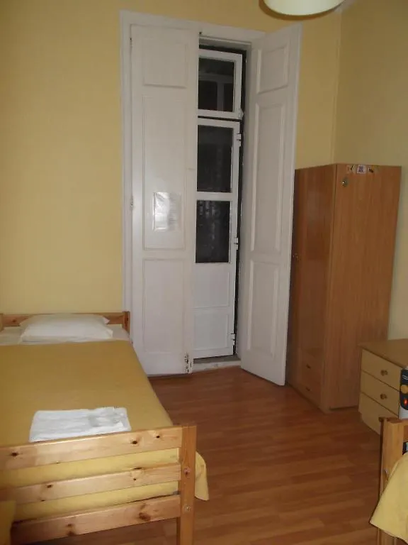 Perola Dos Anjos Hostel Lisbon